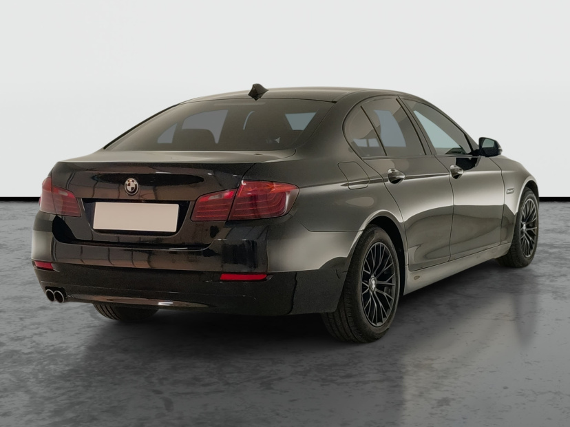 BMW 5, 2015