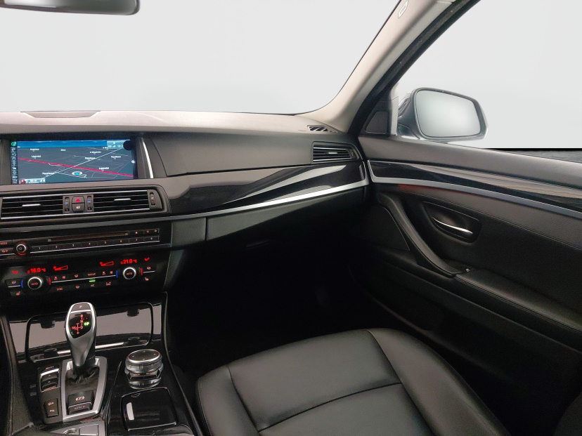 BMW 5, 2015