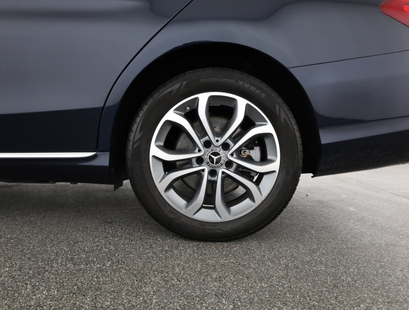 Mercedes-Benz C, 2017