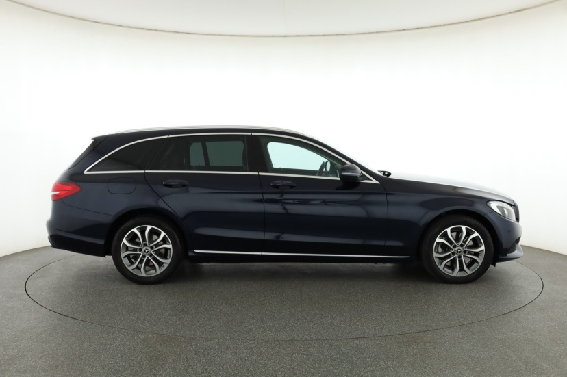 Mercedes-Benz C, 2017