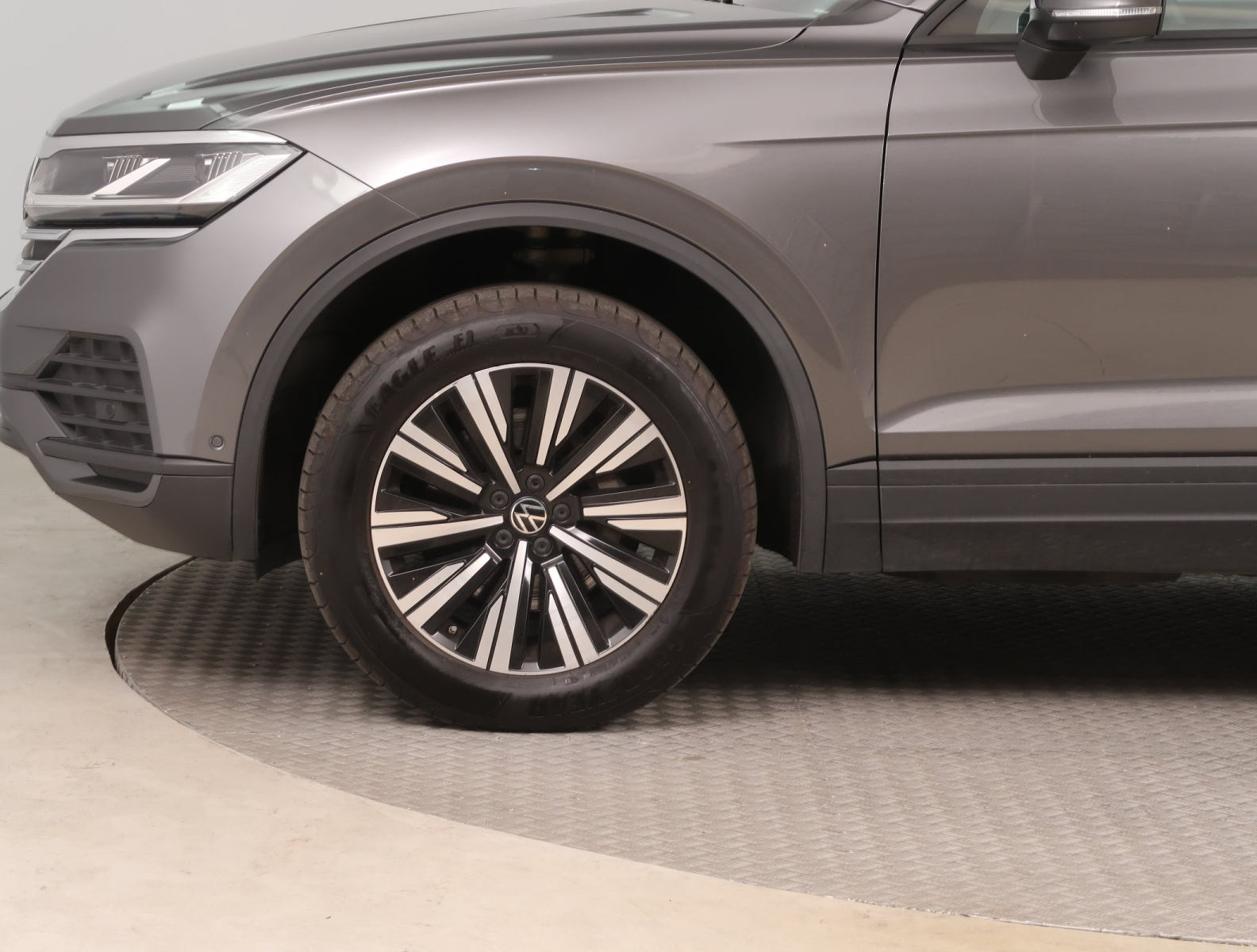 Volkswagen Touareg - 2024