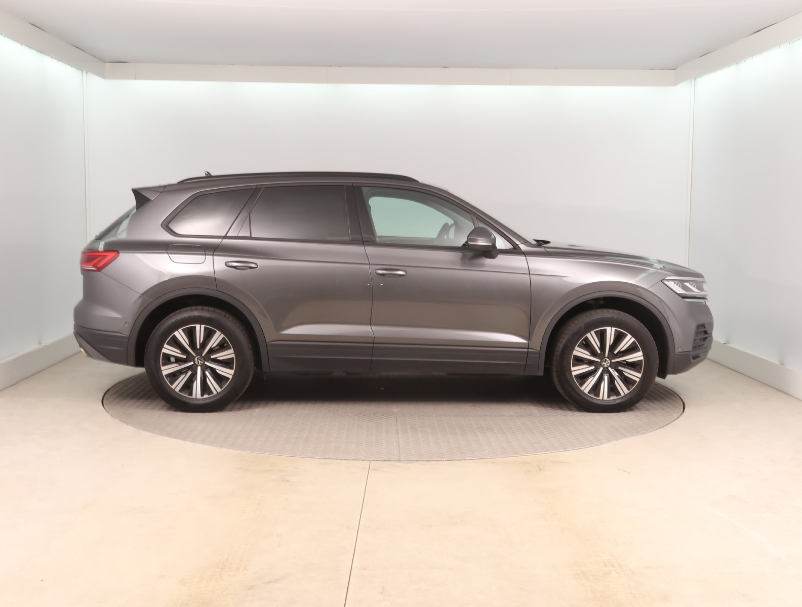 Volkswagen Touareg - 2024