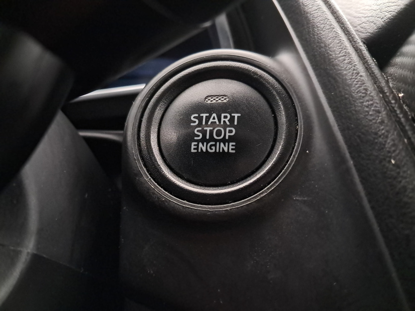 Mazda CX-3, 2015