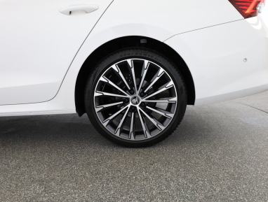 Škoda Octavia - 2025