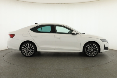 Škoda Octavia - 2025