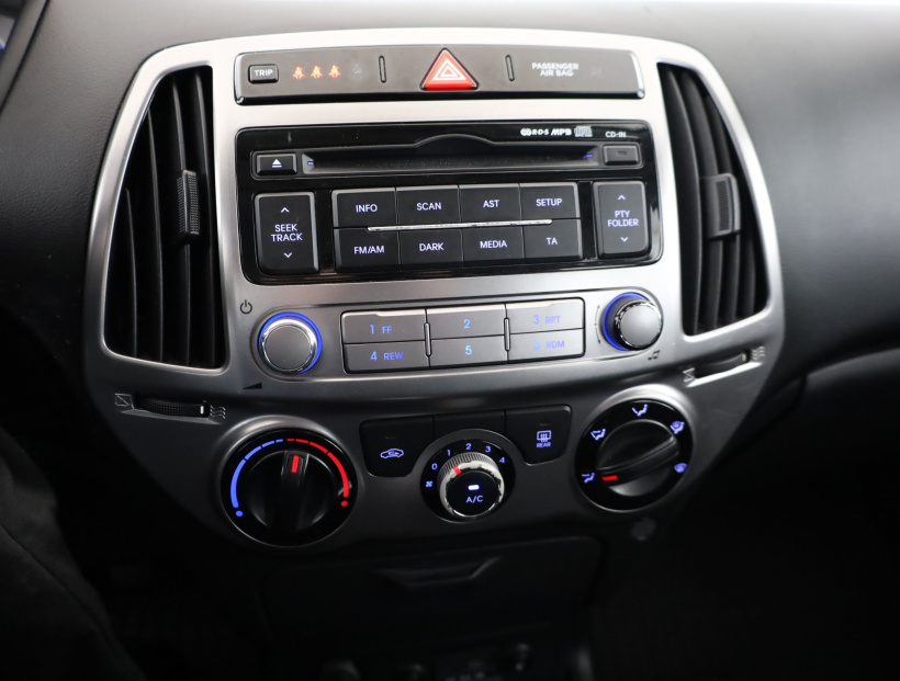 Hyundai i20, 2013