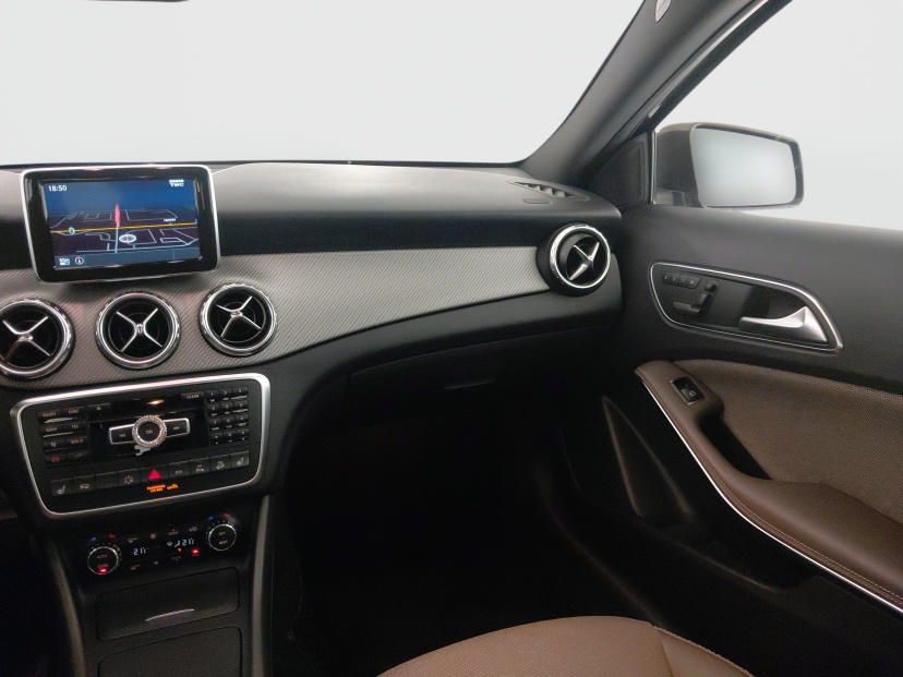 Mercedes-Benz GLA, 2014