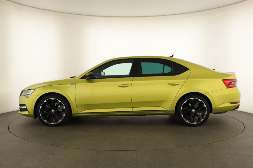 Škoda Superb, 2023