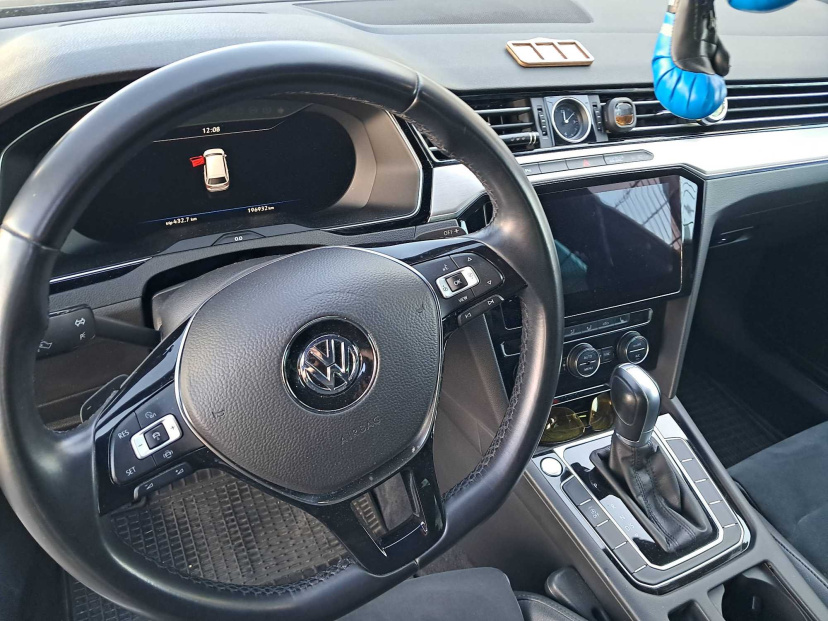 Volkswagen Passat, 2018