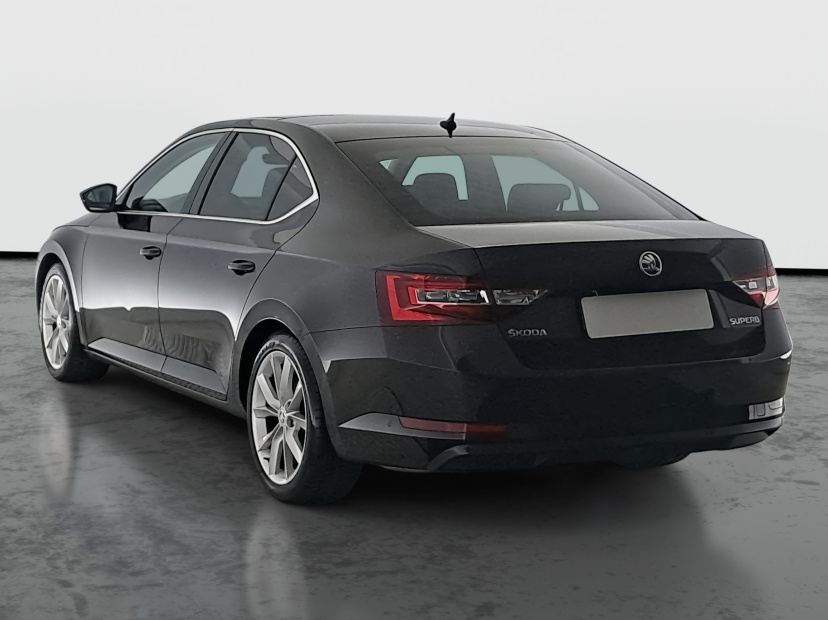 Škoda Superb, 2015