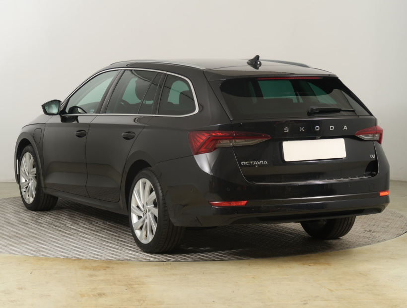 Škoda Octavia, 2021
