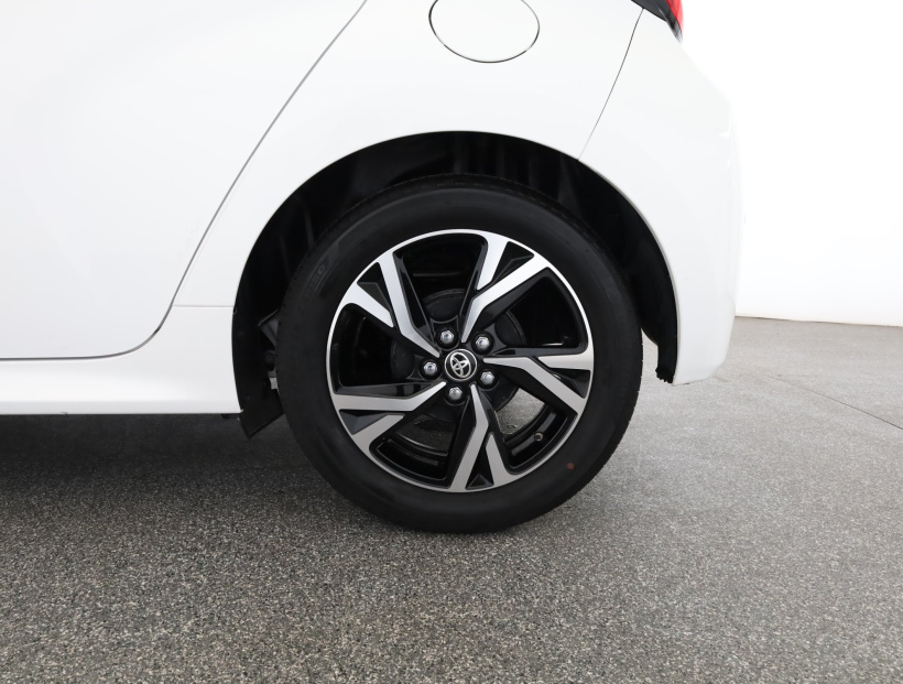 Toyota Yaris, 2025