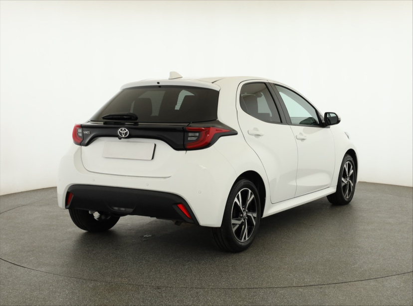 Toyota Yaris, 2025