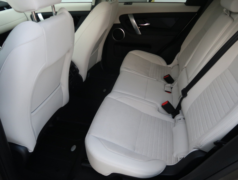 Land Rover Discovery Sport, 2021