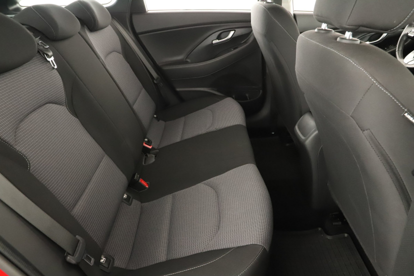 Hyundai i30, 2021