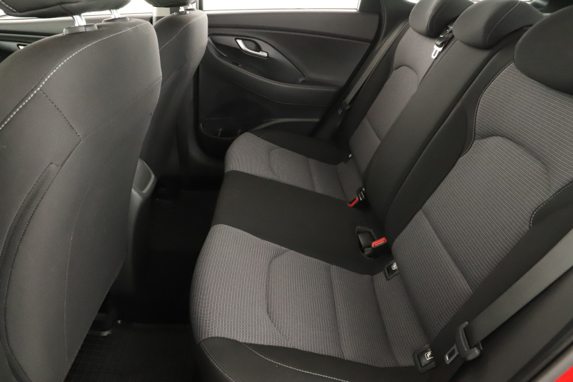 Hyundai i30, 2021