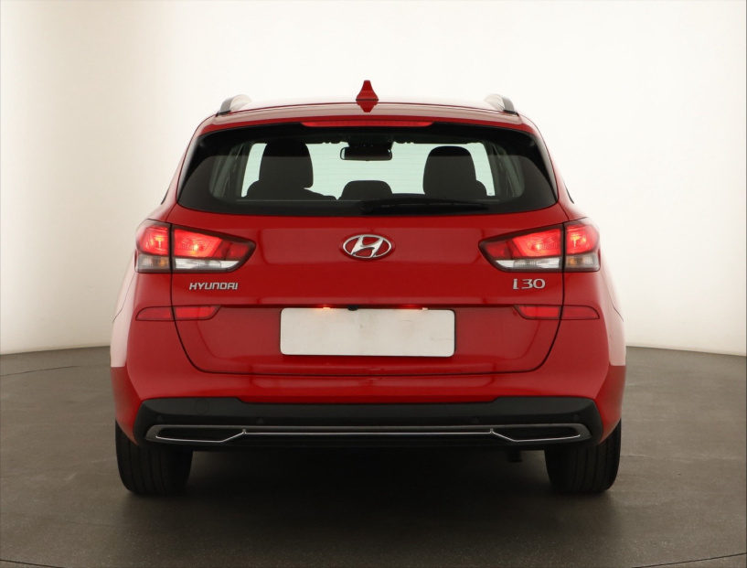 Hyundai i30, 2021