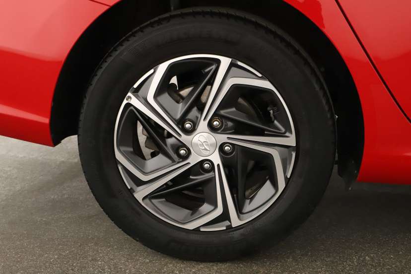Hyundai i30, 2021