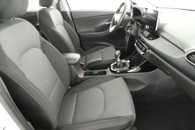 Hyundai i30, 2025