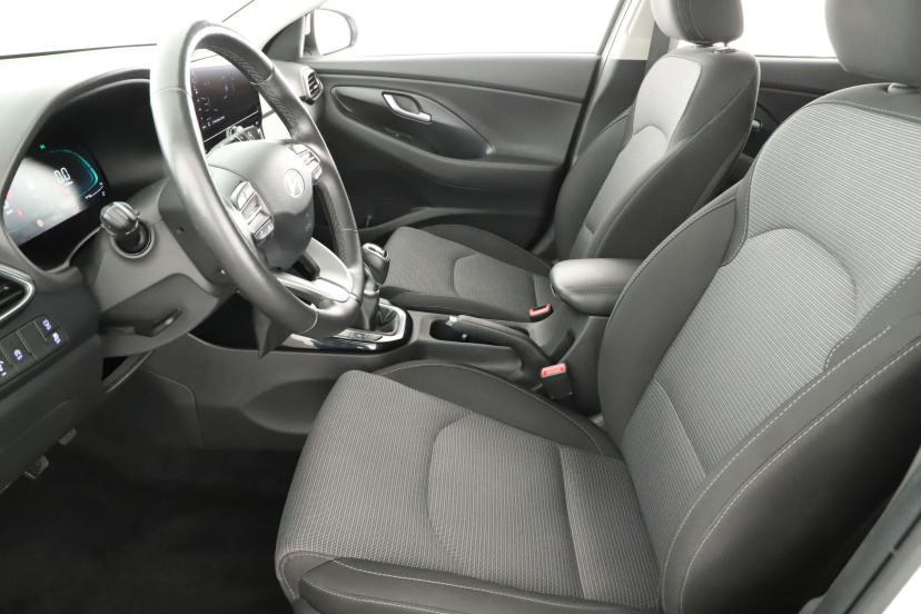 Hyundai i30, 2025