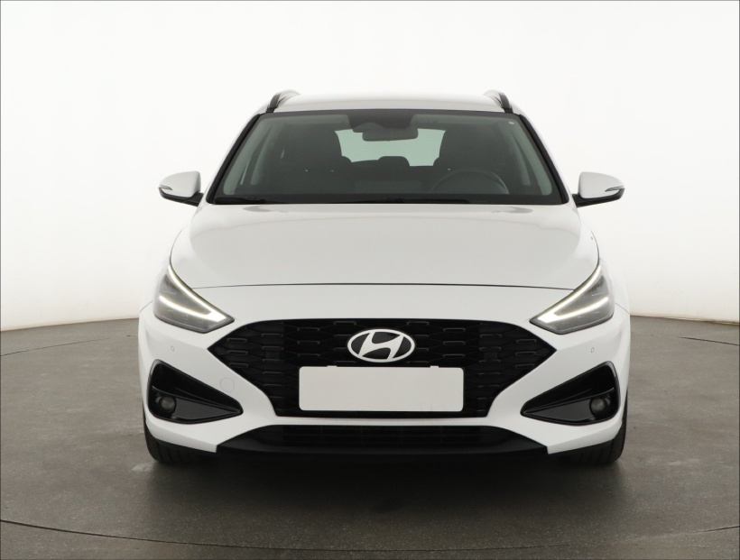 Hyundai i30, 2025