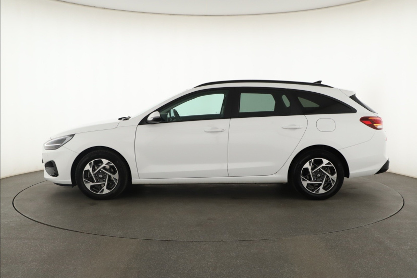 Hyundai i30, 2025