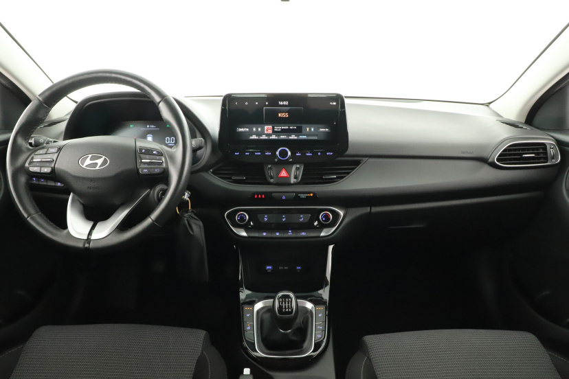 Hyundai i30, 2025