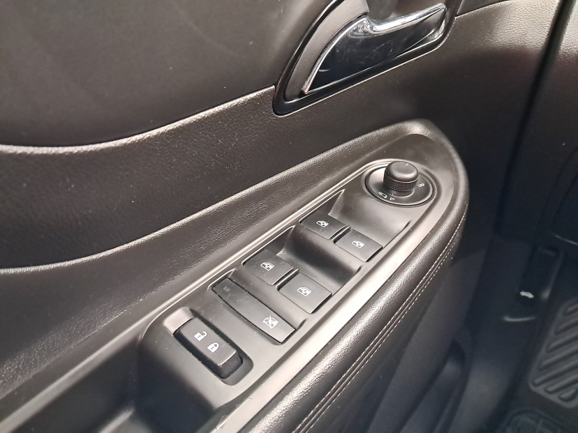 Opel Mokka, 2017