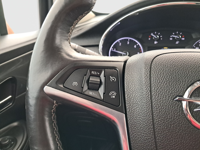 Opel Mokka, 2017