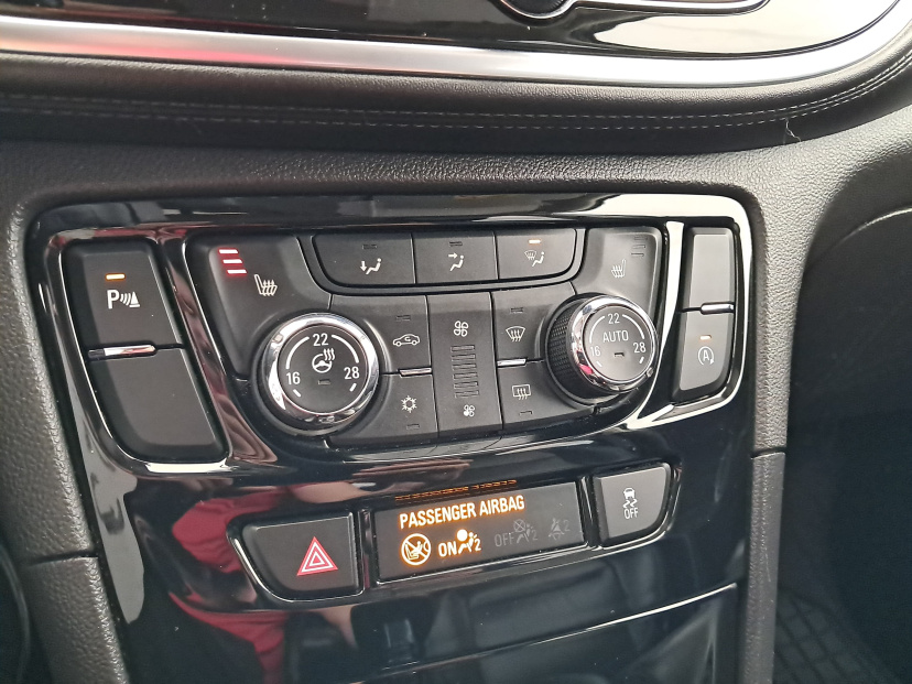 Opel Mokka, 2017