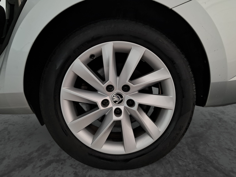 Škoda Superb, 2019