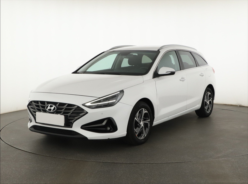 Hyundai i30, 2023