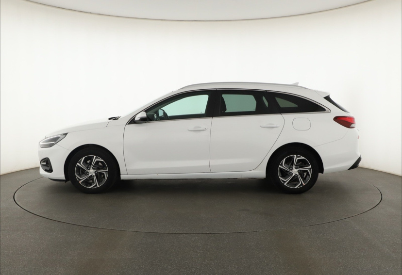 Hyundai i30, 2023