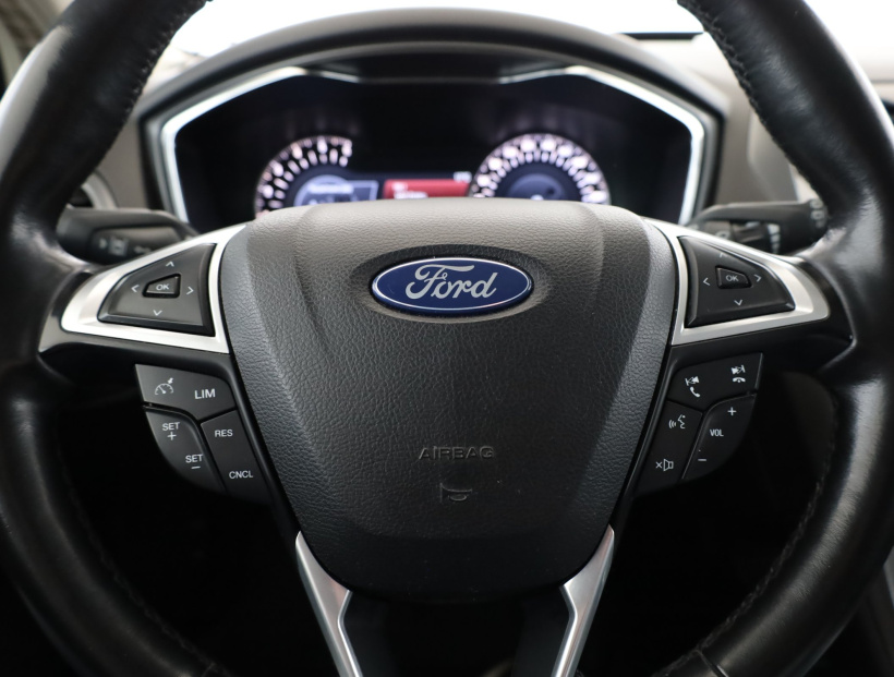 Ford Mondeo, 2015
