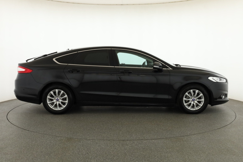 Ford Mondeo, 2015