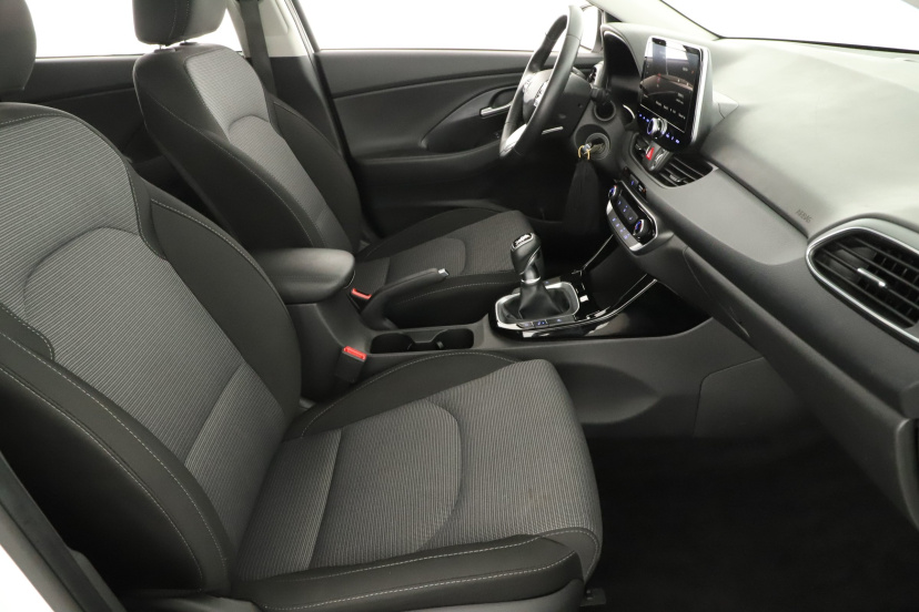 Hyundai i30, 2025