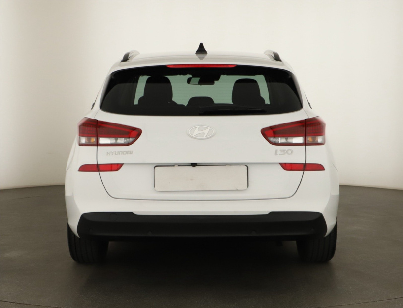 Hyundai i30, 2025