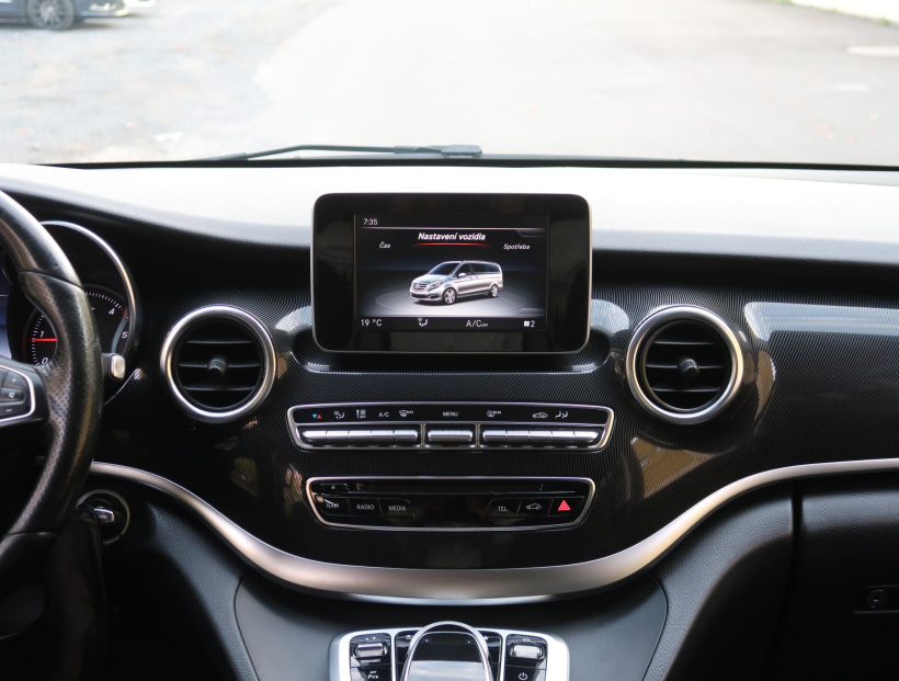 Mercedes-Benz V, 2018