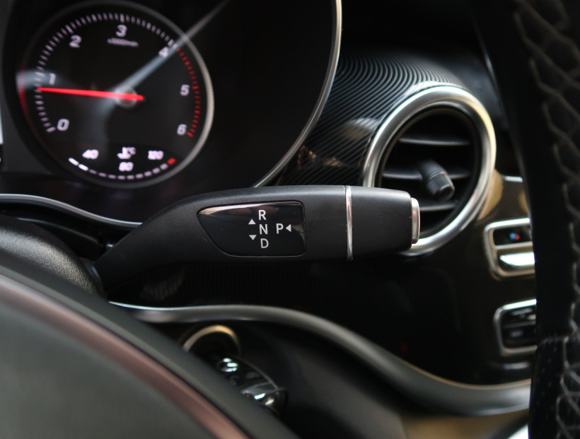 Mercedes-Benz V, 2018