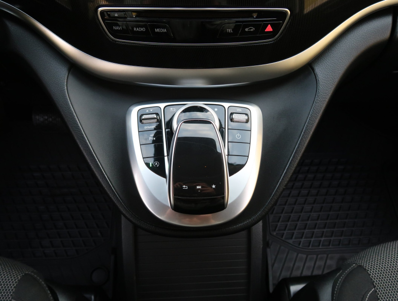 Mercedes-Benz V, 2018