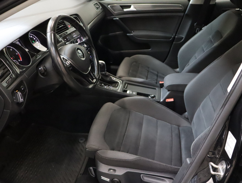 Volkswagen Golf, 2017