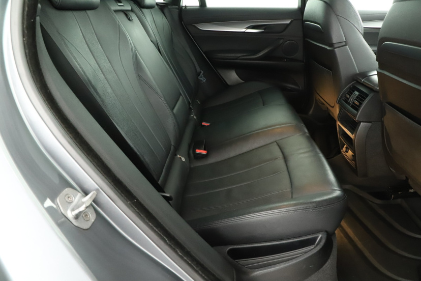 BMW X6, 2015