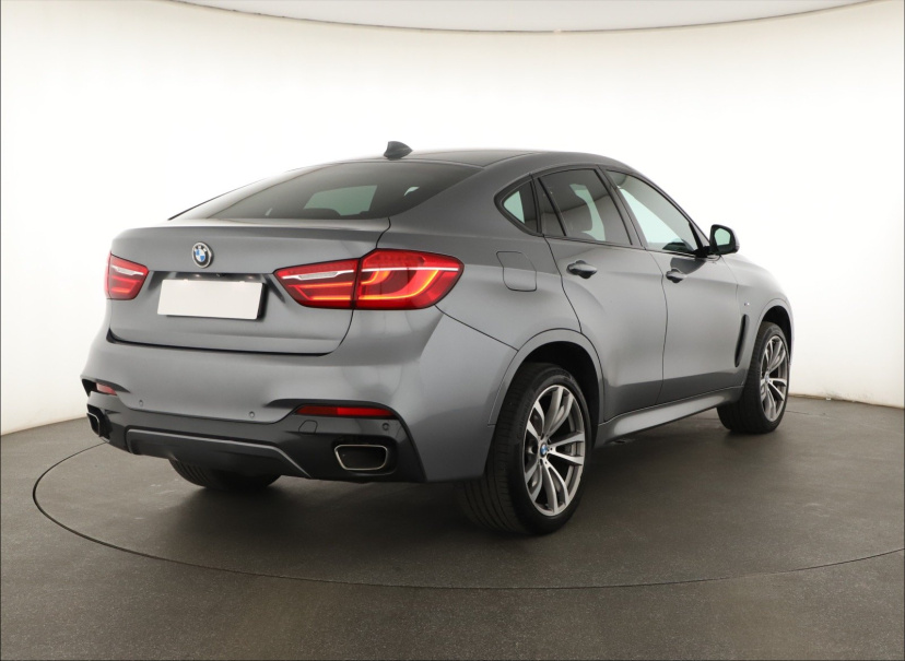 BMW X6, 2015