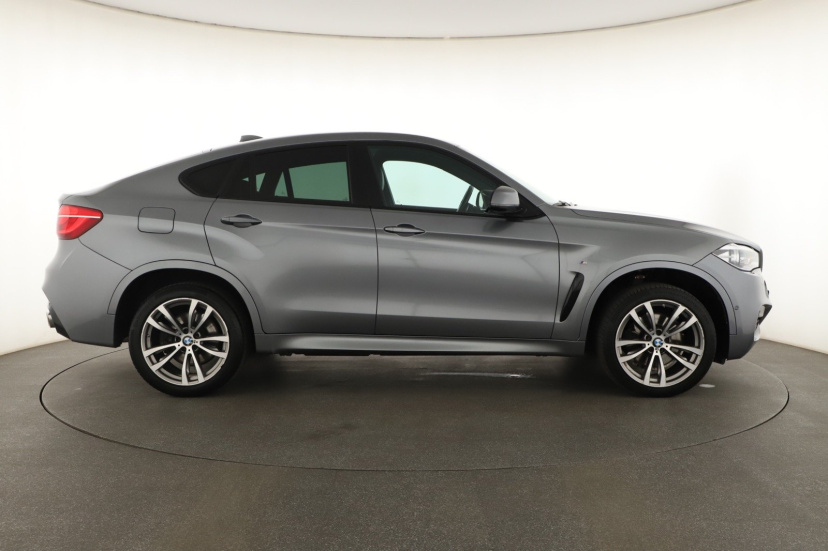 BMW X6, 2015