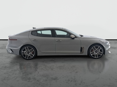 Kia Stinger - 2022