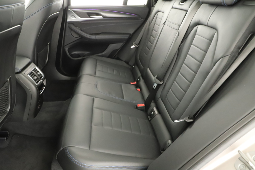 BMW iX3, 2022