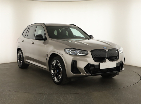 BMW iX3 80 kWh