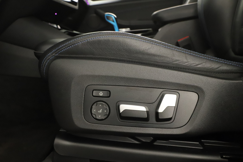 BMW iX3, 2022