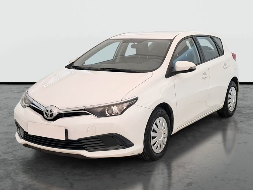 Toyota Auris, 2015