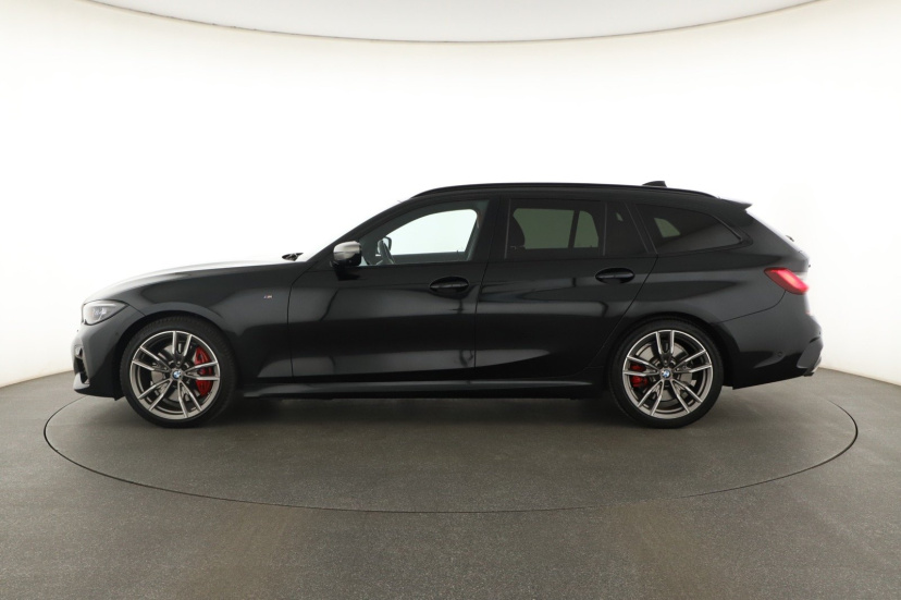 BMW 3, 2021